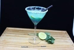 Cocktails mischen (alkoholfrei)